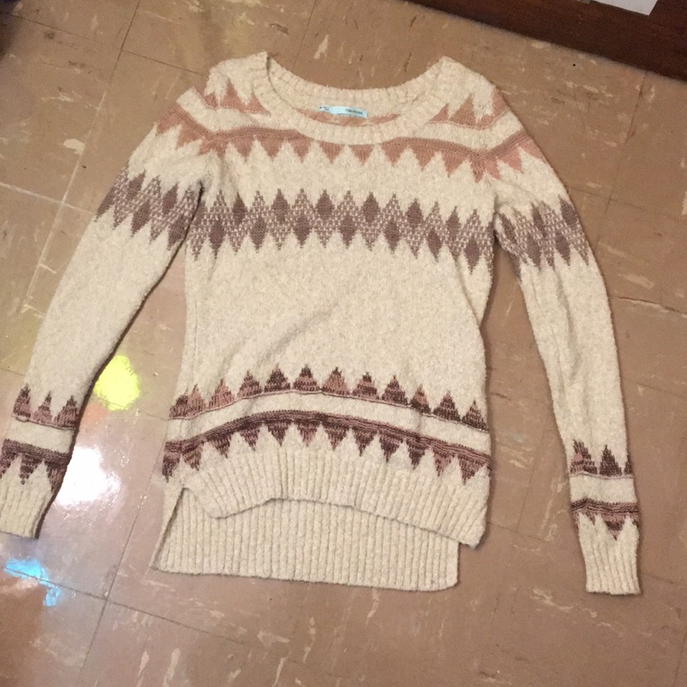 Sweater - Picture 1 of 3